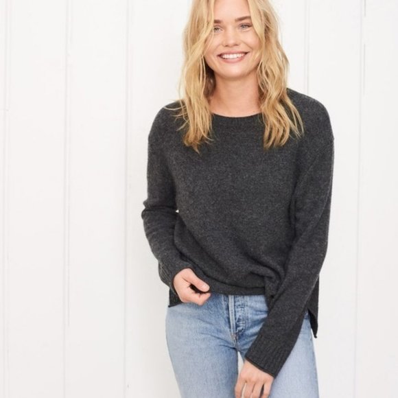 Jenni Kayne Sweaters - Jenni Kayne Everyday Crew Neck Sweater